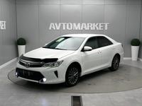 Toyota Camry 2015 года за 9 900 000 тг. в Атырау