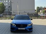 Mercedes-Benz E 200 2014 года за 11 000 000 тг. в Актобе – фото 3