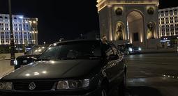 Volkswagen Passat 1994 годаүшін1 000 000 тг. в Астана – фото 5