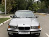 BMW 318 1997 года за 3 100 000 тг. в Уральск – фото 2