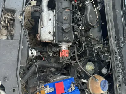 Volkswagen Golf 1994 года за 600 000 тг. в Шымкент – фото 4
