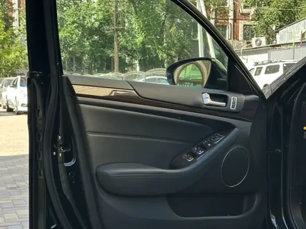 Kia K7 2015 года за 8 700 000 тг. в Алматы – фото 9
