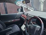 Toyota Vellfire 2011 года за 7 000 000 тг. в Уральск – фото 4