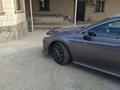 Toyota Camry 2020 года за 8 000 000 тг. в Кульсары – фото 9