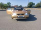 Ford Mustang 2000 года за 3 800 000 тг. в Семей – фото 2