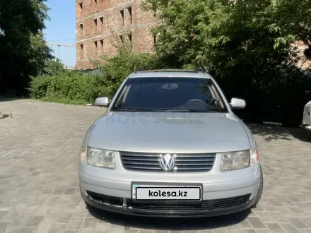 Volkswagen Passat 2001 года за 2 450 000 тг. в Усть-Каменогорск – фото 3