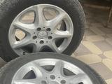 Диски с шинами за 180 000 тг. в Алматы – фото 2