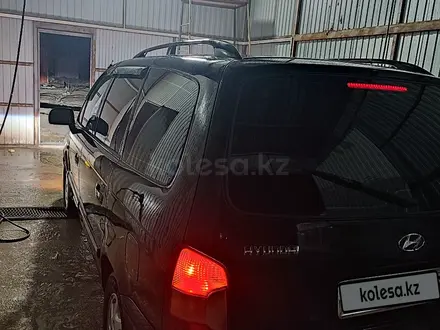 Hyundai Trajet 2003 года за 4 300 000 тг. в Актау – фото 4