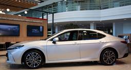 Toyota Camry Luxe eCVT 2026 годаүшін24 190 000 тг. в Алматы – фото 3