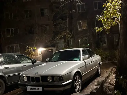 BMW 520 1992 года за 1 200 000 тг. в Павлодар