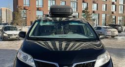 Toyota Sienna 2018 года за 15 000 000 тг. в Астана – фото 2