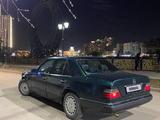 Mercedes-Benz E 200 1995 года за 1 600 000 тг. в Астана – фото 5