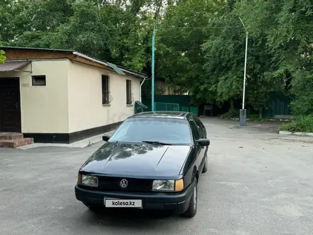 Volkswagen Passat 1992 года за 950 000 тг. в Алматы