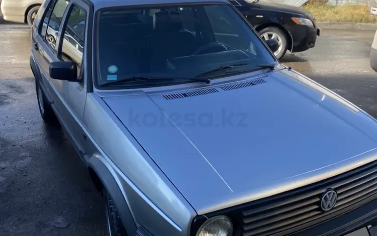 Volkswagen Golf 1990 года за 1 800 000 тг. в Астана