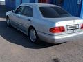 Mercedes-Benz E 200 1996 года за 2 600 000 тг. в Павлодар – фото 2