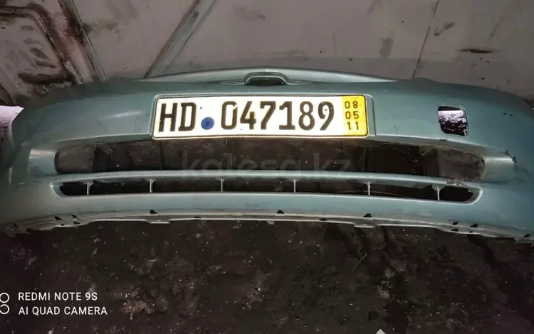 Передний бампер на Хонда Джаз за 18 000 тг. в Алматы