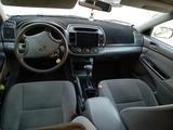 Toyota Camry 2005 годаfor3 800 000 тг. в Жанаозен