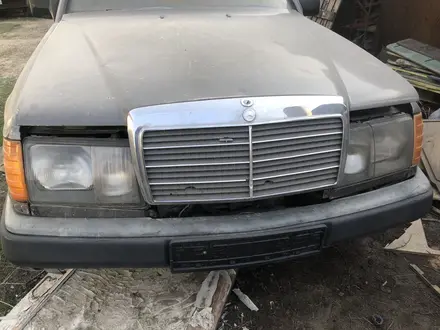 Mazda Cronos 1991 года за 1 500 000 тг. в Алматы