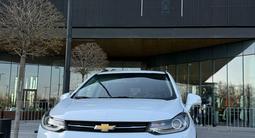 Chevrolet Tracker 2019 годаүшін6 700 000 тг. в Шымкент – фото 2