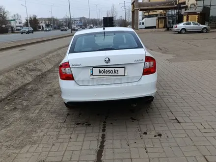 Skoda Rapid 2014 года за 5 000 000 тг. в Уральск – фото 4