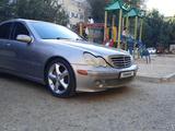 Mercedes-Benz C 230 2005 года за 4 000 000 тг. в Атырау – фото 2