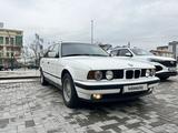 BMW 520 1992 года за 3 500 000 тг. в Алматы – фото 2