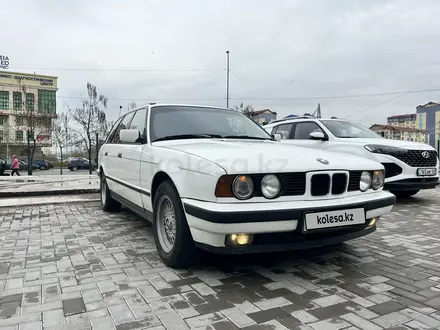 BMW 520 1992 года за 3 150 000 тг. в Алматы