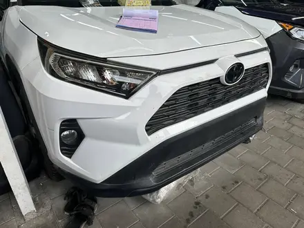 Бампер передний Toyota Highlander 2019 +үшін110 000 тг. в Алматы