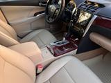 Toyota Camry 2014 года за 8 200 000 тг. в Актау – фото 4