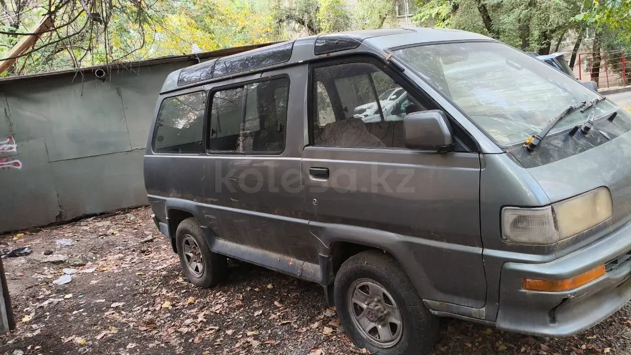 Toyota Lite Ace, 1990