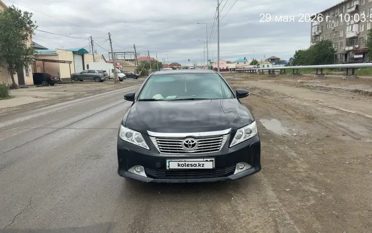 Toyota Camry 2014 года за 9 500 000 тг. в Атырау