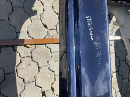 Бампер на BMW 3-серии за 50 000 тг. в Караганда – фото 4