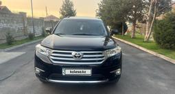 Toyota Highlander 2012 года за 15 900 000 тг. в Алматы