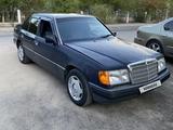 Mercedes-Benz E 200 1991 годаfor1 245 809 тг. в Алматы – фото 2