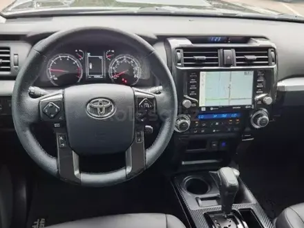 Toyota 4Runner 2022 года за 33 900 000 тг. в Алматы – фото 8