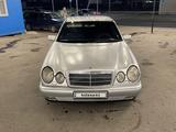 Mercedes-Benz E 320 1997 года за 2 000 000 тг. в Астана – фото 3