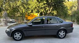 Opel Vectra 1995 года за 1 500 000 тг. в Шымкент – фото 4
