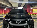Lexus LX 600 2022 годаfor71 999 000 тг. в Астана