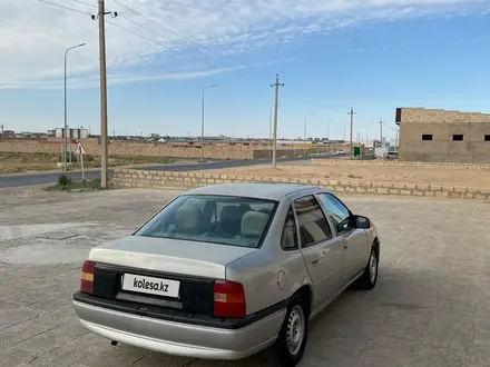 Opel Vectra 1991 года за 600 000 тг. в Актау – фото 2