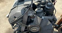 Двигатель на BMW M52 TU 2.5л ПРИВОЗНОЙ В СБОРЕ за 25 622 тг. в Алматы