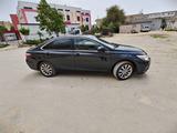 Toyota Camry 2015 годаүшін8 200 000 тг. в Жанаозен – фото 2