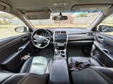 Toyota Camry 2015 годаүшін8 200 000 тг. в Жанаозен – фото 3