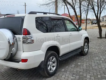 Toyota Land Cruiser Prado 2004 года за 10 700 000 тг. в Актобе – фото 2