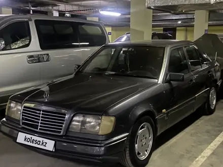 Mercedes-Benz E 200 1994 года за 1 900 000 тг. в Астана – фото 7