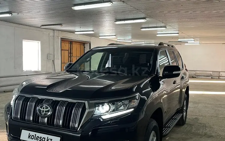 Toyota Land Cruiser Prado 2023 года за 28 490 000 тг. в Уральск