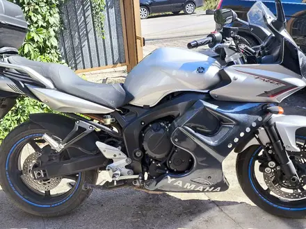 Yamaha  FZS600 Fazer 2010 года за 2 700 000 тг. в Караганда – фото 2