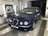 Jaguar S-Type 2000 года за 3 200 000 тг. в Астана