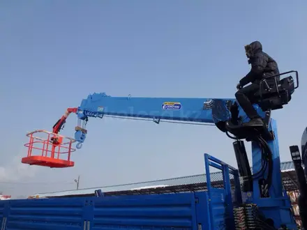 Крано манипуляторные установки и переоборудование грузового авто транспорта в Алматы – фото 44