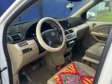 Honda Odyssey 2008 года за 5 700 000 тг. в Уральск – фото 3