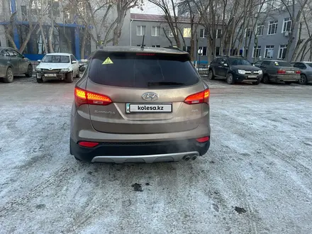 Hyundai Santa Fe 2014 года за 9 500 000 тг. в Актобе – фото 4